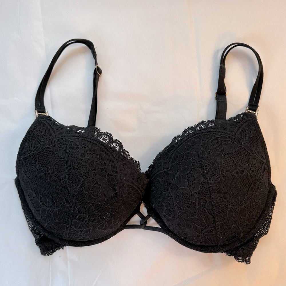 Victoria’s Secret Black Lace Push Up Bra Lace Very Sexy Pushup 34D